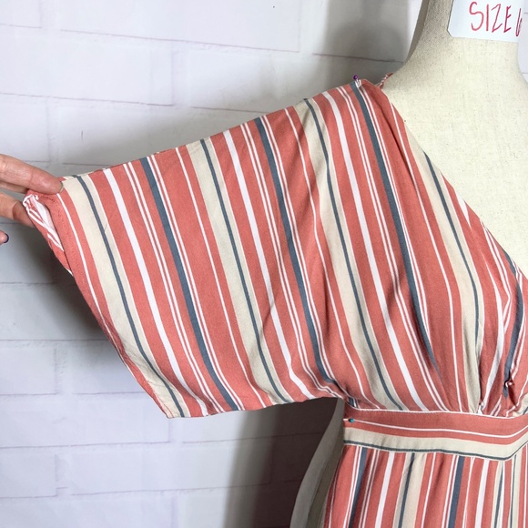 NWOT |•LULUS•| Vacation Bae Rusty Rose Striped Short Sleeve Jumpsuit Size Small - Picture 6 of 12